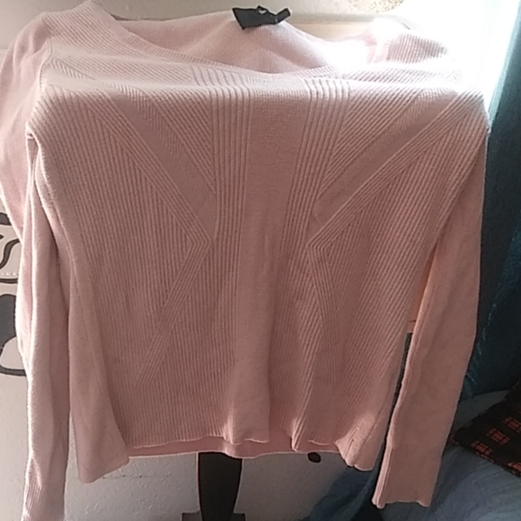 Sweater - Picture 2 of 2